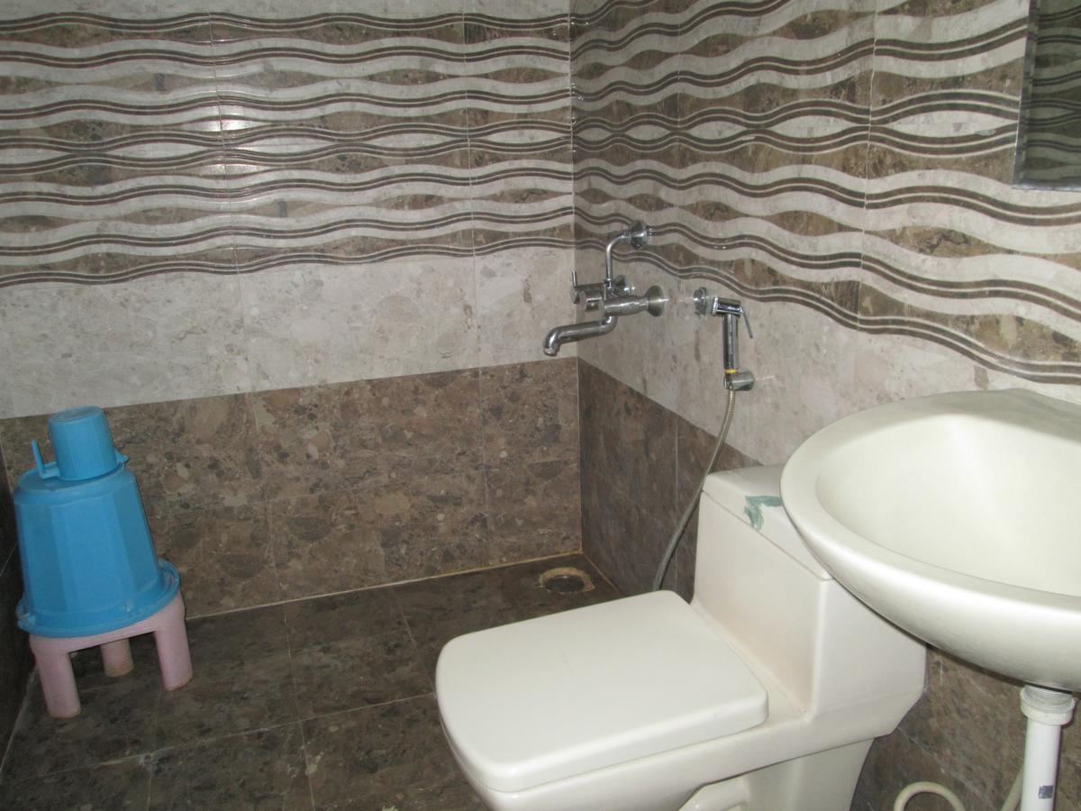 Oyo 13494 Hotel Nakshatra Inn Hyderabad Exterior photo
